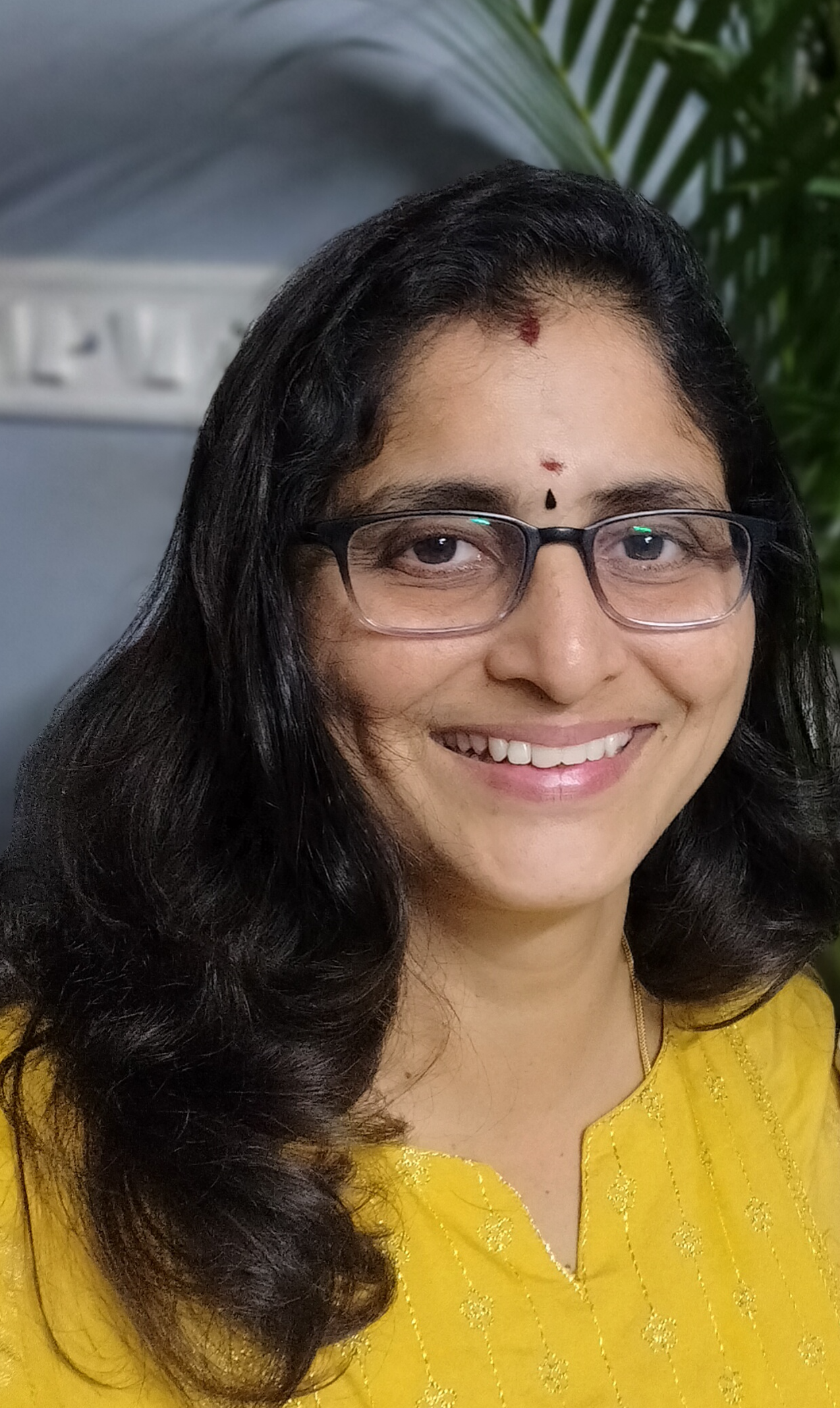 Mrs. Meenakshi Priyadharsini